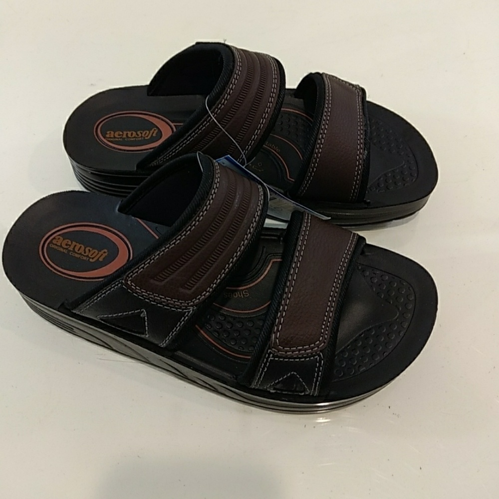 Aerosoft Mens Tumkur Brown Sandal New
